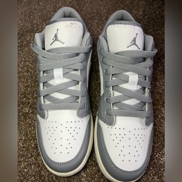 Nike Air Jordan’s - Picture 2 of 6